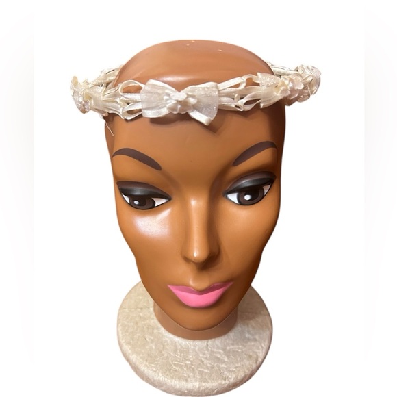 David’s Bridal Flower Girl Elegant Ivory Bow Headband NWT - Picture 1 of 6
